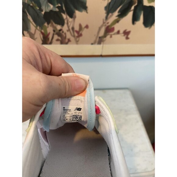 New Balance 327 Shoes Kids Size 5 Pastel Pink Blue Green Suede Mesh Retro - Picture 3 of 5